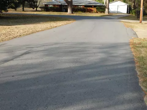 Other - 604 NW 7th St, Springhill, LA 71075 photo 2 of 11
