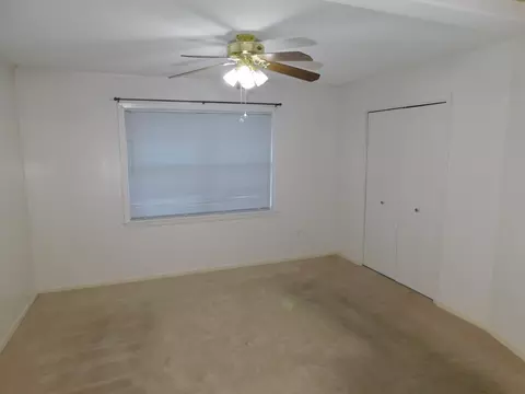 Bedroom - 604 NW 7th St, Springhill, LA 71075 photo 3 of 3