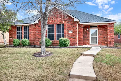 1718 River Oaks Dr, Allen, TX 75002