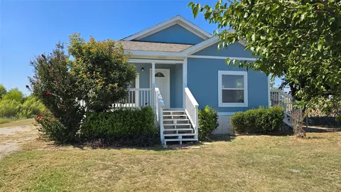 940 Prairie Clover Trl, Fort Worth, TX 76131