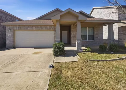 2647 Bois D Arc Ln, Grand Prairie, TX 75052