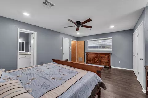Bedroom - 4325 Shady Glen Dr, Waco, TX 76708 photo 1 of 8