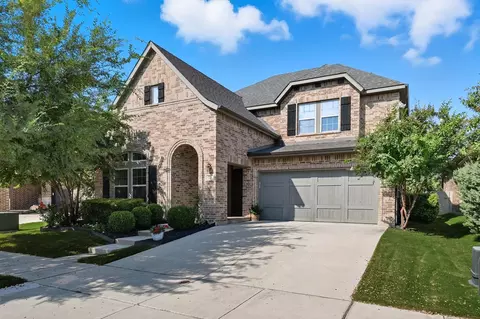 721 Fenceline Dr, Argyle, TX 76226