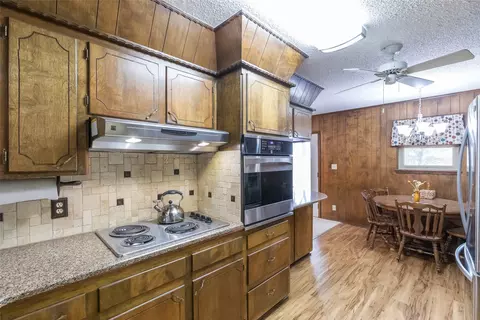 Kitchen - 476 Scott St, Tye, TX 79563 photo 4 of 4