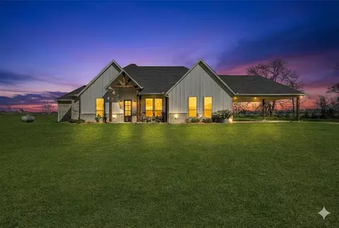 939 Graham Grove Rd, Collinsville, TX 76233