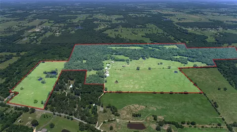 1095 Fm 194, Blossom, TX 75416
