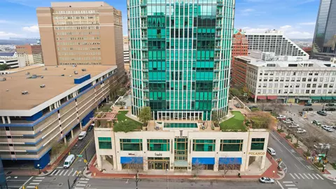 500 Throckmorton St #2605, Fort Worth, TX 76102