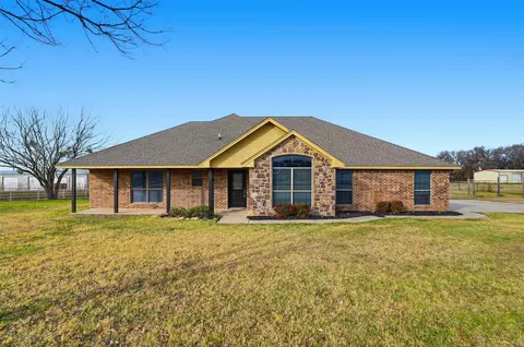 101 Westend Ln, Weatherford, TX 76088