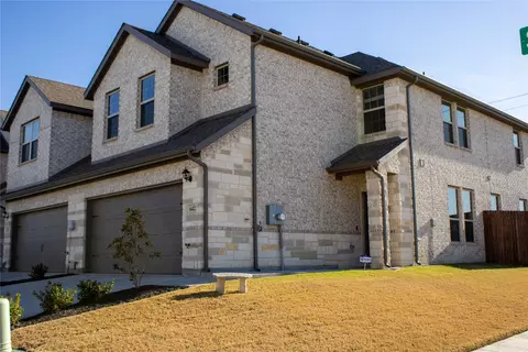 642 Sandiford Ct, Mansfield, TX 76063