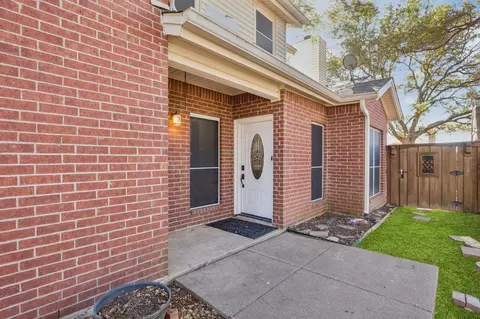 6814 Dolphin Cir, Rowlett, TX 75088