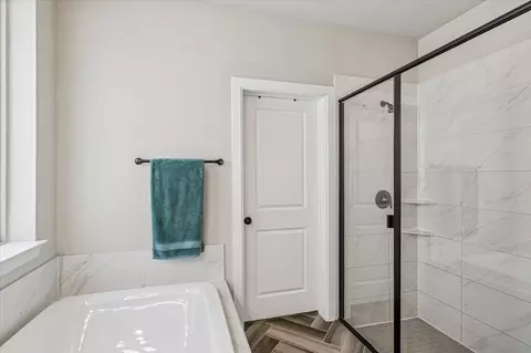 Bath - 1216 8th St, Argyle, TX 76226 photo 2 of 4