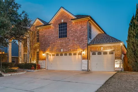 5048 Golden Eagle Dr, Grand Prairie, TX 75052