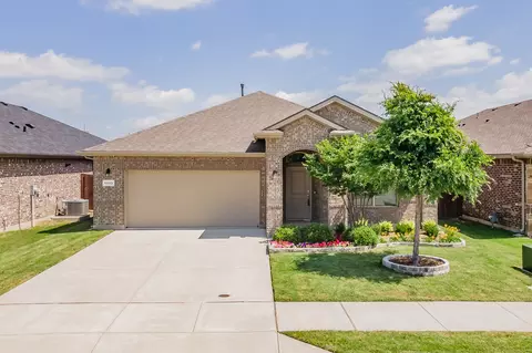 1413 Archway Ct, Northlake, TX 76247