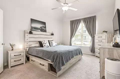 Bedroom - 716 Lamp Post Ln, Argyle, TX 76226 photo 1 of 3