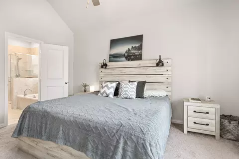 Bedroom - 716 Lamp Post Ln, Argyle, TX 76226 photo 2 of 3