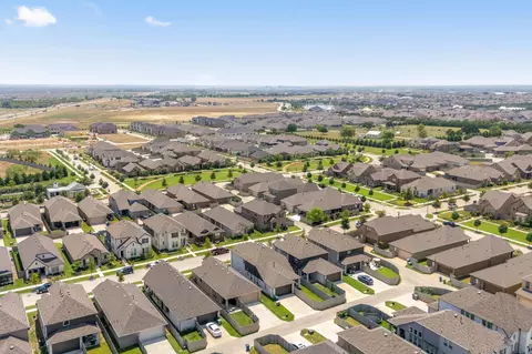 View/Area - 716 Lamp Post Ln, Argyle, TX 76226 photo 4 of 4