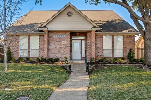 7133 Deer Hollow Dr, Fort Worth, TX 76132
