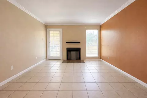 18333 Roehampton Dr #513, Dallas, TX 75252