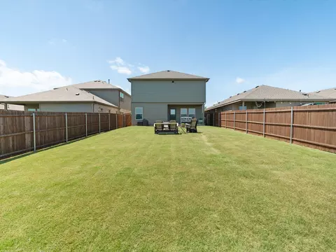Exterior - 157 Greengate Dr, Boyd, TX 76023 photo 3 of 3