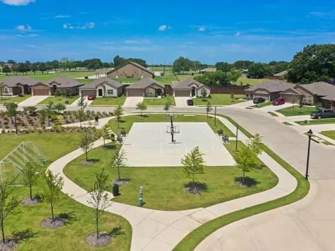 View/Area - 157 Greengate Dr, Boyd, TX 76023 photo 7 of 9