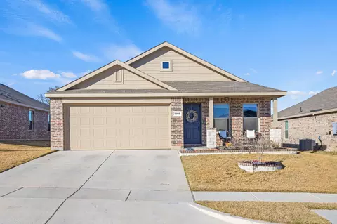 1469 Yachtclub Dr, Pelican Bay, TX 76020