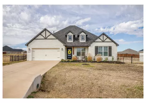 11709 Sand Cat Ct, Godley, TX 76044