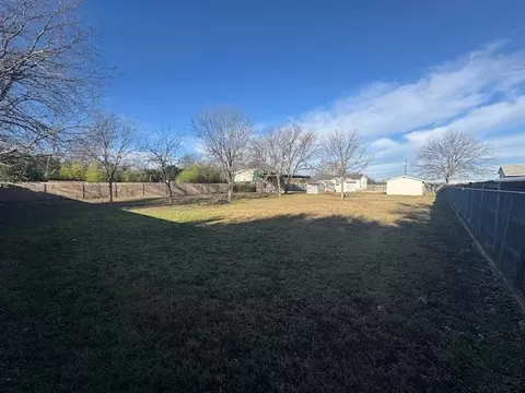 Exterior - 3024 Edna Ave, Waco, TX 76708 photo 2 of 4