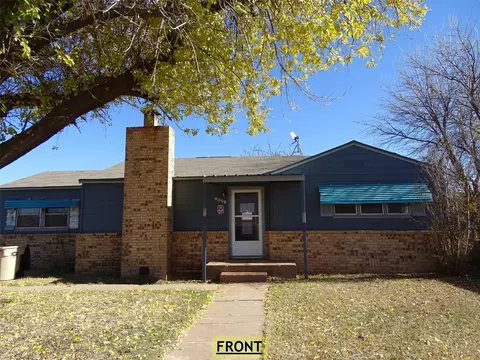 1921 Avenue O, Anson, TX 79501