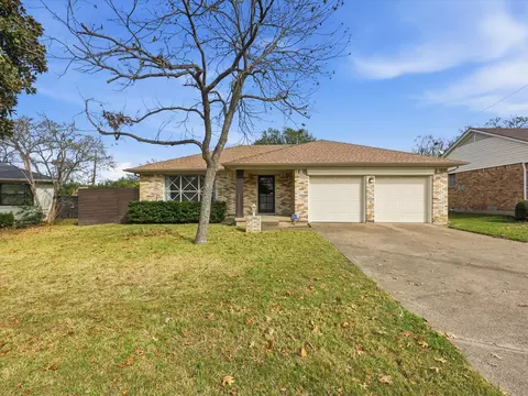 2530 Norsworthy Dr, Dallas, TX 75228
