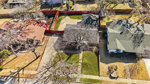 View/Area - 404 E Huitt Ln, Euless, TX 76040 photo 1 of 1