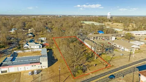 800 Blk Bonham St, Paris, TX 75460
