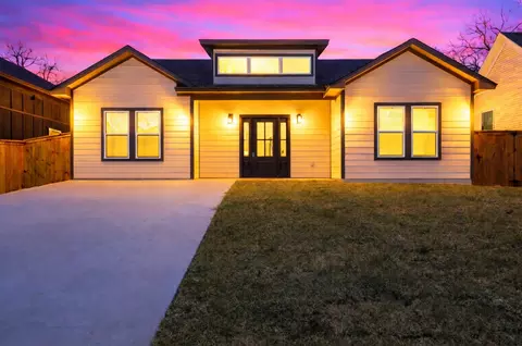 908 N 10th St, Waco, TX 76707