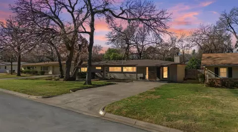 1008 Ridgewood Ter, Arlington, TX 76012