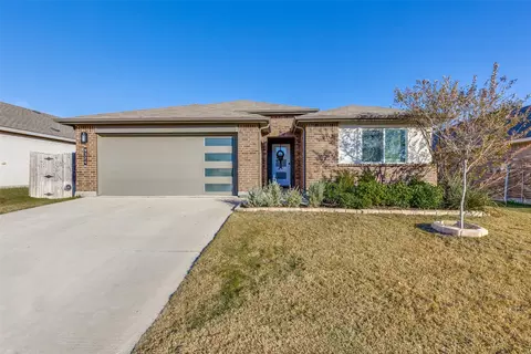 9324 Herringbone Dr, Fort Worth, TX 76131
