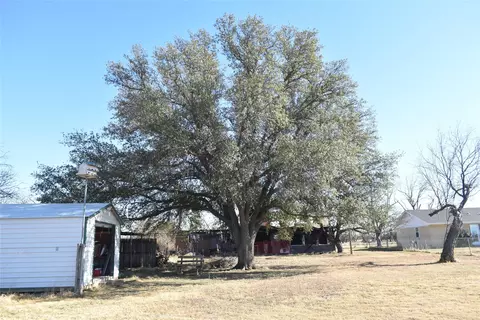 4230 Cr 206, Breckenridge, TX 76424