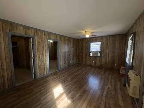 Living - 1980 Apache Rd, Quinlan, TX 75474 photo 2 of 2