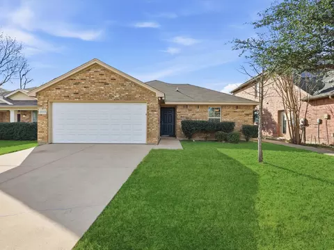 2413 Hawkwood Ct, Fort Worth, TX 76123