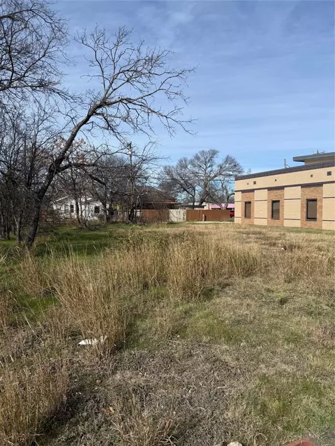 708 S 9th St, Temple, TX 76504 photo 6
