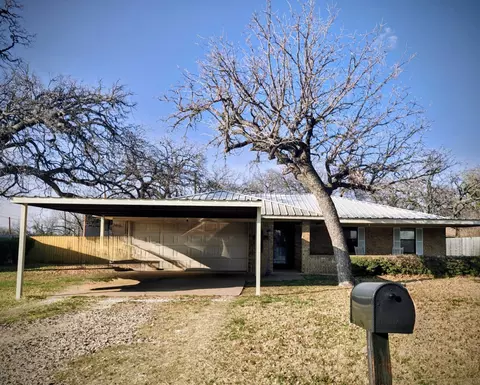 706 Tanglewood Dr, Clyde, TX 79510