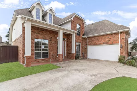 2622 Westwind Dr, Corinth, TX 76210