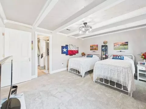 Bedroom - 516 E 6th St, Irving, TX 75060 photo 4 of 7
