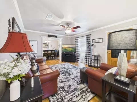 Living - 516 E 6th St, Irving, TX 75060 photo 2 of 3