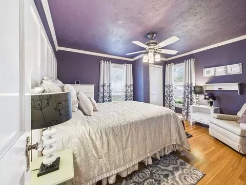 Bedroom - 516 E 6th St, Irving, TX 75060 photo 1 of 7
