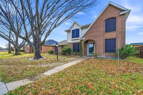 2227 Stillwater Dr, Mesquite, TX 75181