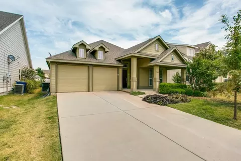 221 Hilltop Dr, Anna, TX 75409