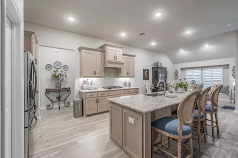 1076 Fleetwood Dr, Justin, TX 76247