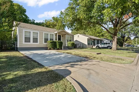 4216 Valentine St, Fort Worth, TX 76107