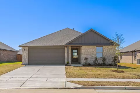 547 Forest Haven Dr, Van Alstyne, TX 75495