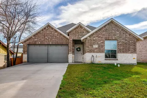5617 Kilpatrick Ave, Fort Worth, TX 76107