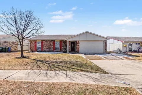 5549 Ragan Dr, The Colony, TX 75056